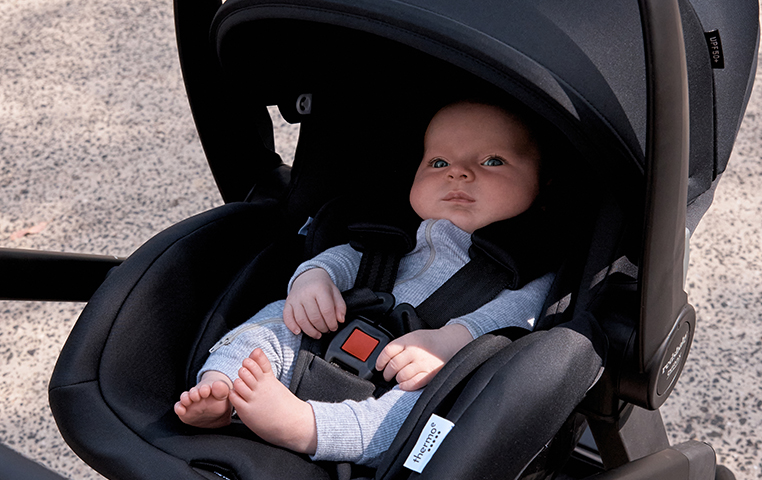B-Pod Redsbabby Baby Capsule Black Britax AU
